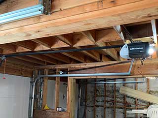 Garage Door Opener Services | Garage Door Repair Studio City, CA Garage Door Opener Services | Garage Door Repair Studio City, CA