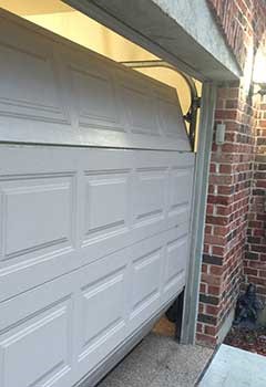 Valley Village Garage Door Troubleshooting Service